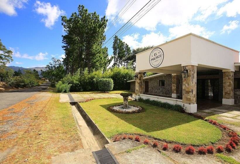 Boquete Lodge Hostel