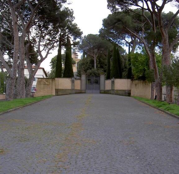 فندق Albergo Lucia Pagnanelli