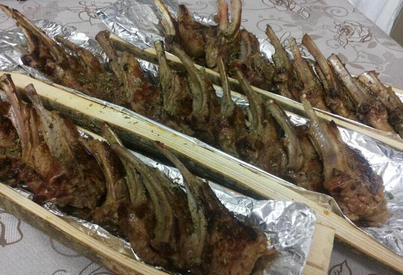 ホテル Albergo Nuoitas