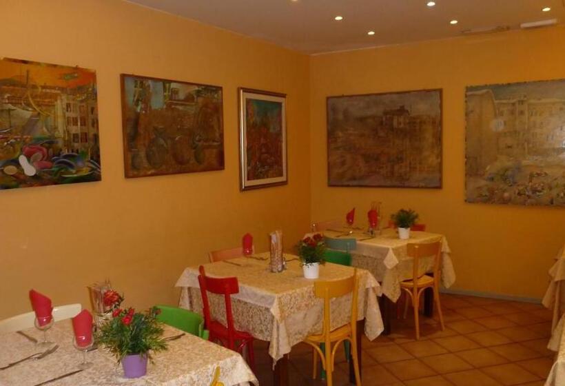 בית מלון כפרי Albergo Ristorante Corsini
