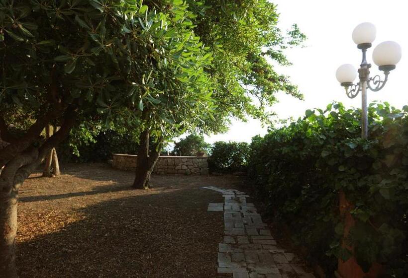 호텔 Albergo Villa Nobile