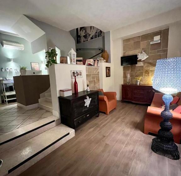 هتل Bella Napoli Ristorante & Spa