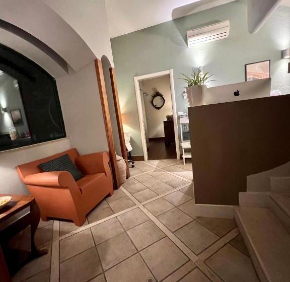 هتل Bella Napoli Ristorante & Spa