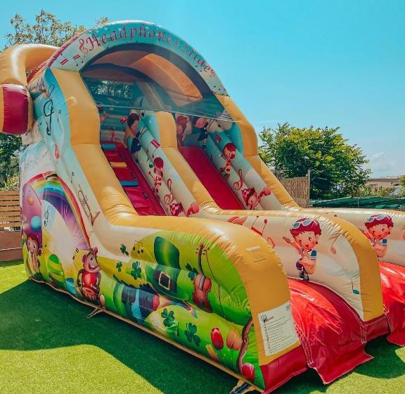 호텔 Brora Family Village