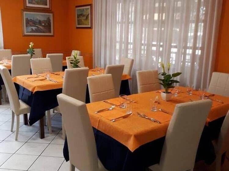בית מלון כפרי Cascia Ristorante