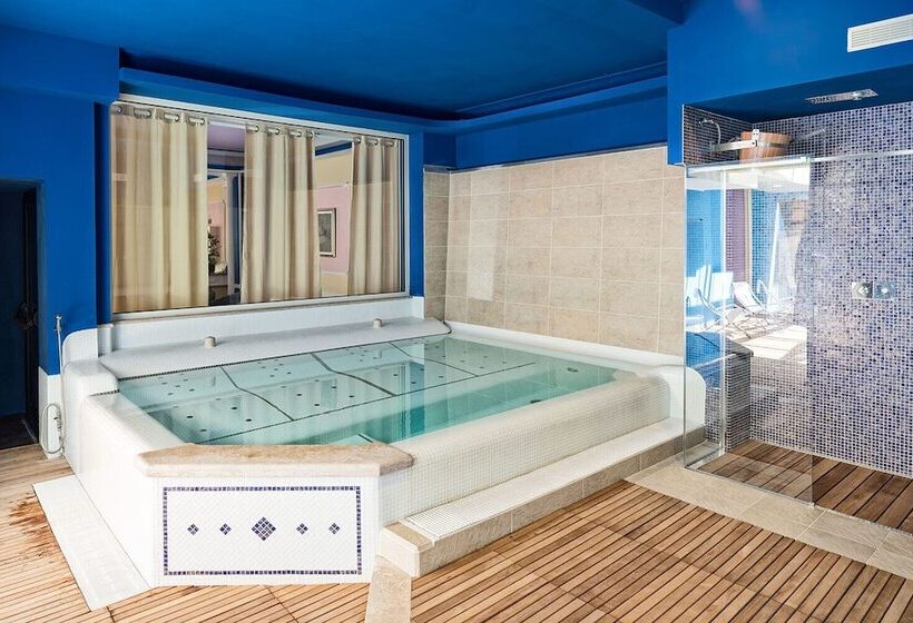 هتل Cavallotti & Giotto