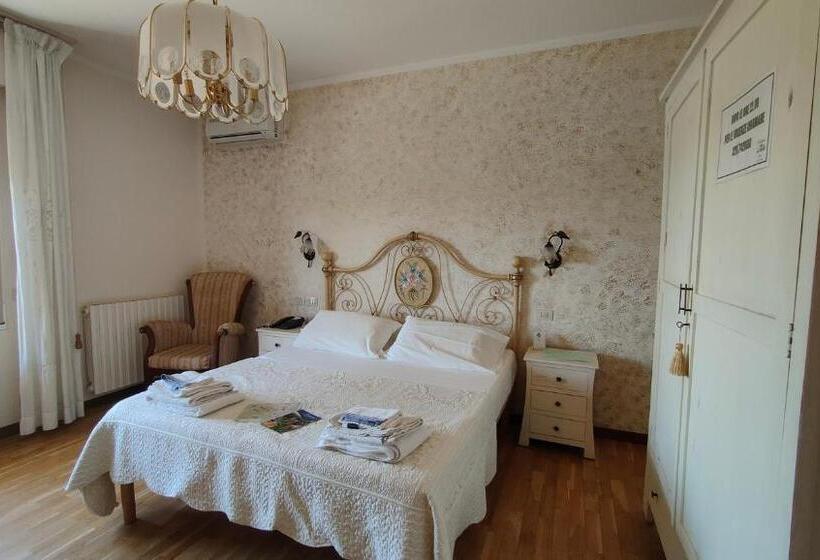 فندق Cecco Di Nara