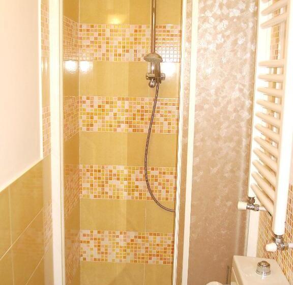 فندق Cecco Di Nara