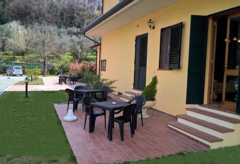 فندق Cecco Di Nara