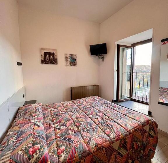 בית מלון כפרי Centrale