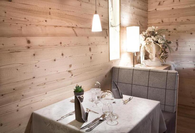 호텔 Comploj Adults Only