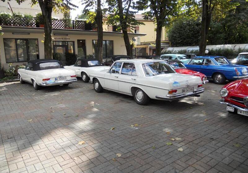 בית מלון כפרי Drake