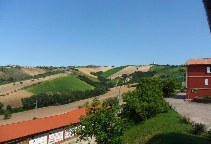 فندق Fattoria Cerreto