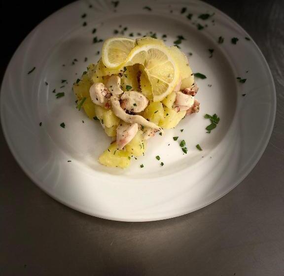 酒店 Gadames   Lunch On The Beach