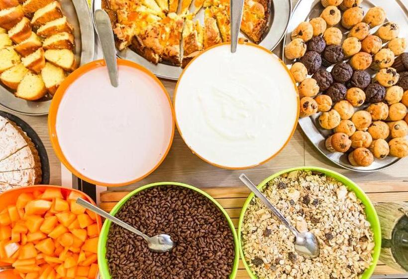 酒店 Gadames   Lunch On The Beach