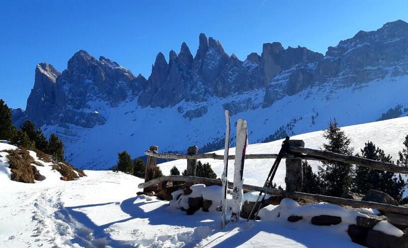 Отель Garni Kostner