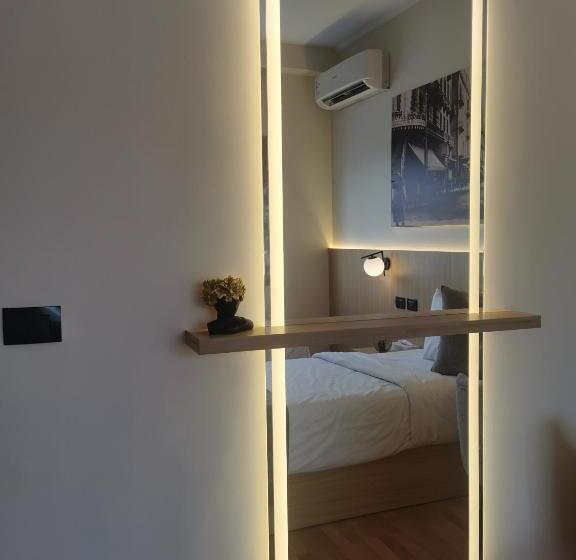 Hotelli Green Plaza Inn    Business &families Only