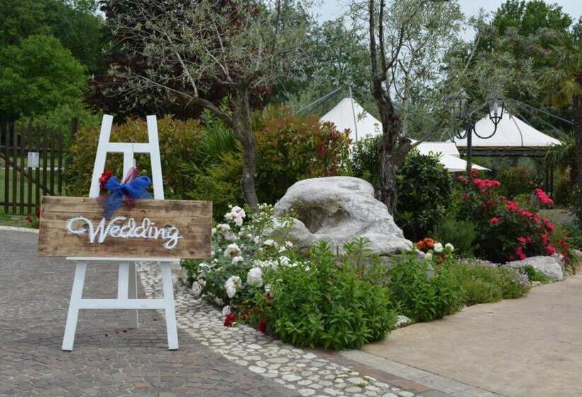 בית מלון כפרי La Grotte