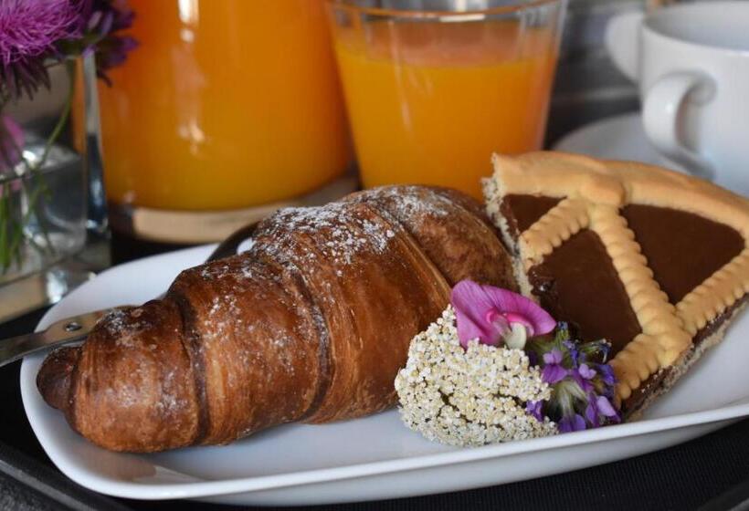 Lo Sciatore Hotel & Restaurant