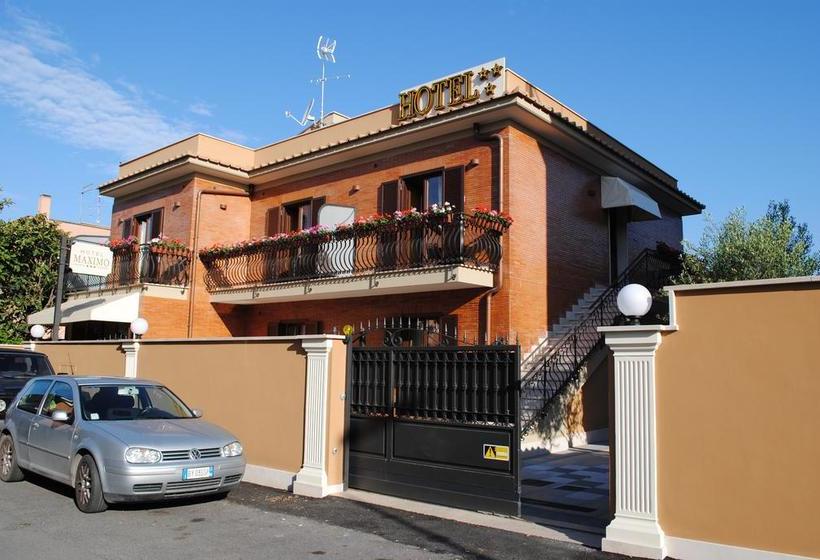 Отель Maximo