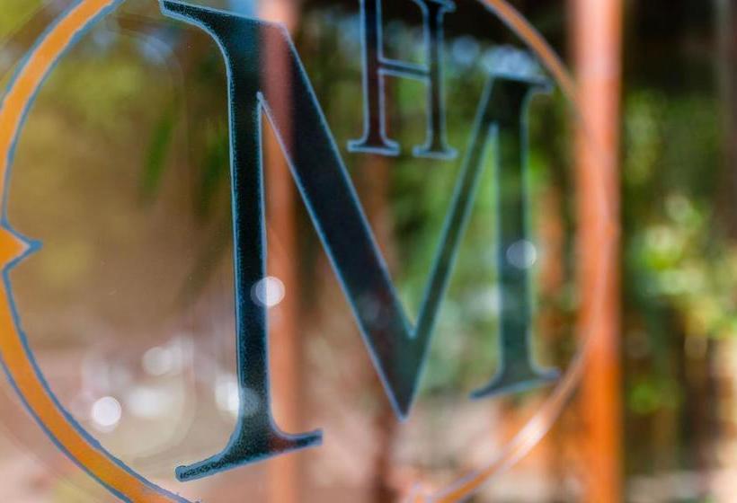 Отель Mediterraneo