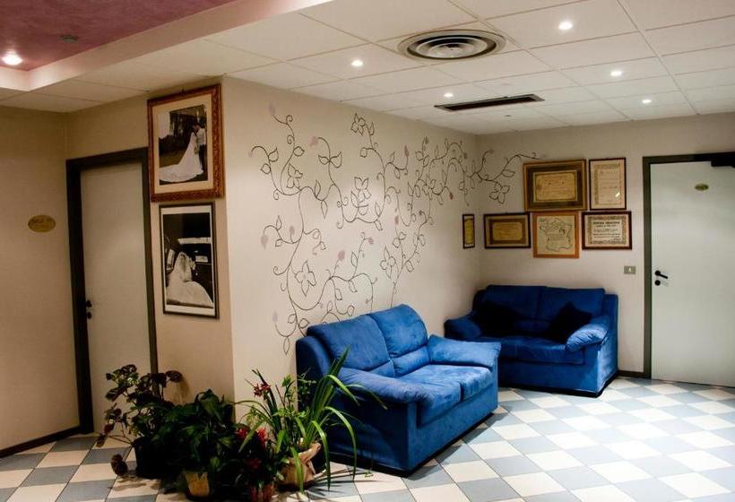 בית מלון כפרי Michelangelo