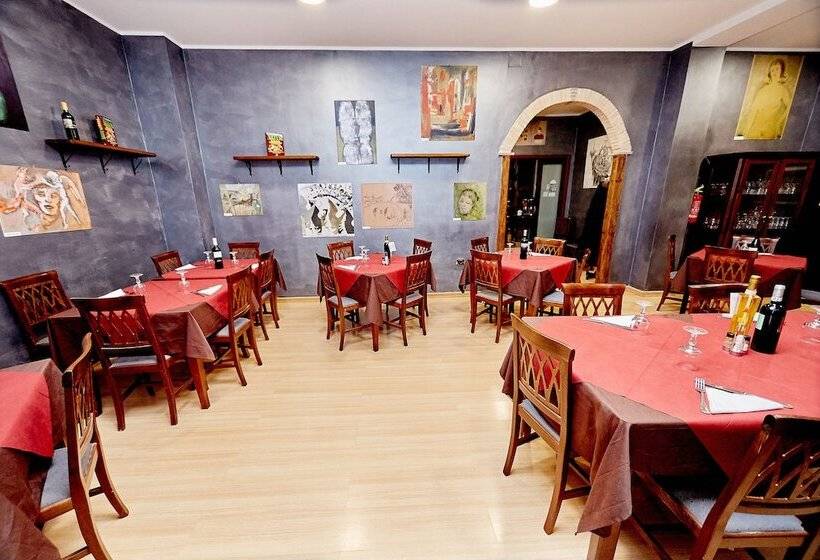 בית מלון כפרי Ospite Inatteso