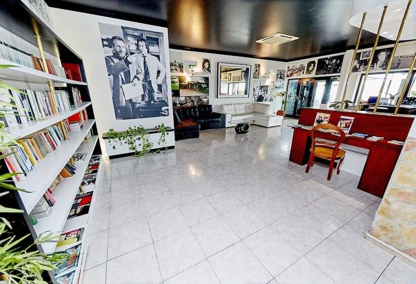 בית מלון כפרי Ospite Inatteso