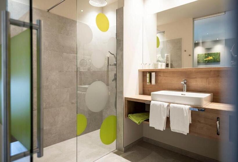 בית מלון כפרי Pfeiss