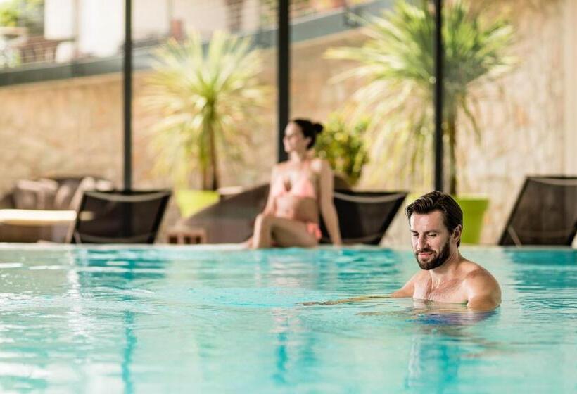 בית מלון כפרי Pfeiss