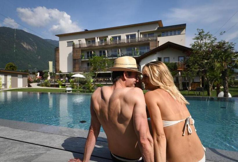 בית מלון כפרי Pfeiss