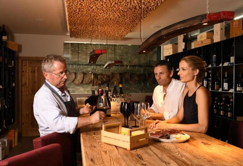 בית מלון כפרי Pfeiss