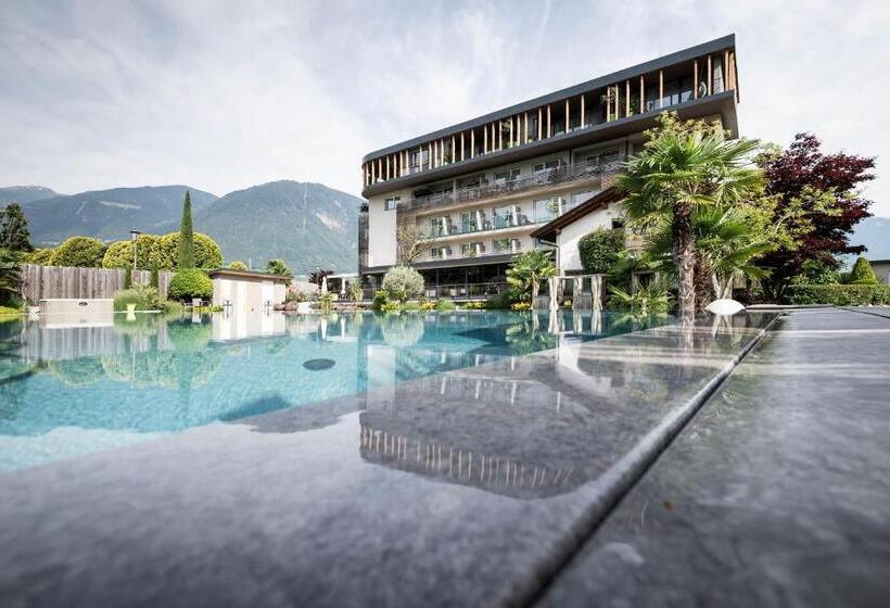 בית מלון כפרי Pfeiss