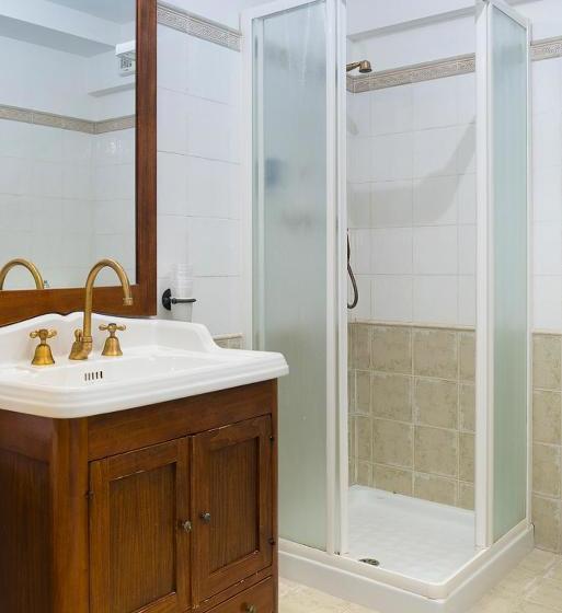 فندق Quinz   Locanda Al Lago