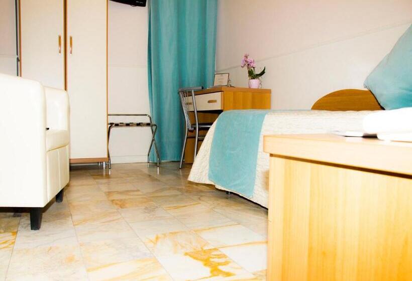 酒店 Ristorante Sbranetta