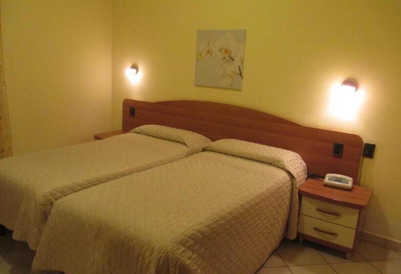 酒店 Ristorante Sbranetta