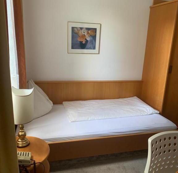 Отель Villa Christina