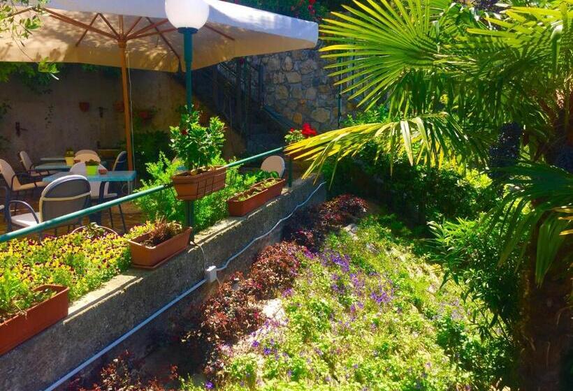 酒店 Villa Emma Malcesine