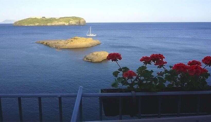 فندق Villa Iulia