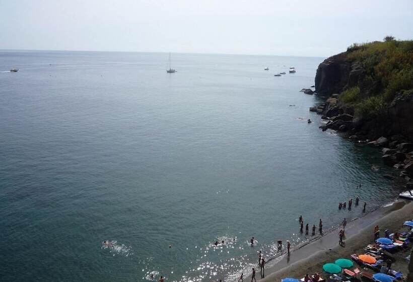 فندق Villa Iulia