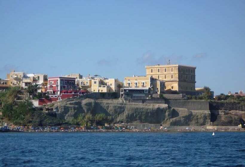 فندق Villa Iulia