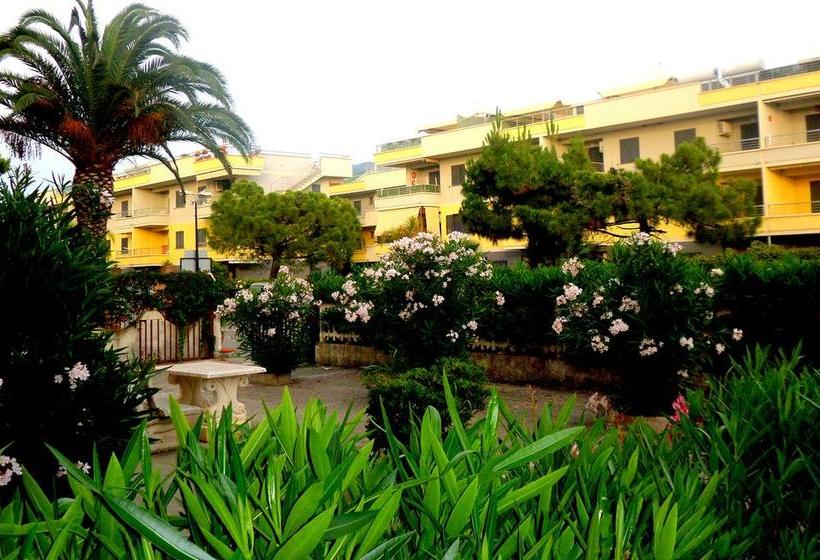 Ideale Appartamento In Residence Sul Mare Vigoresort