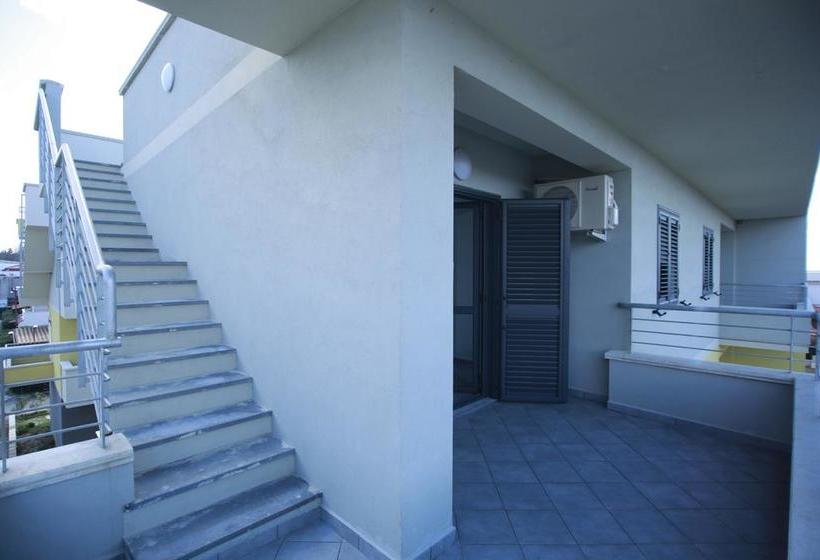 Ideale Appartamento In Residence Sul Mare Vigoresort