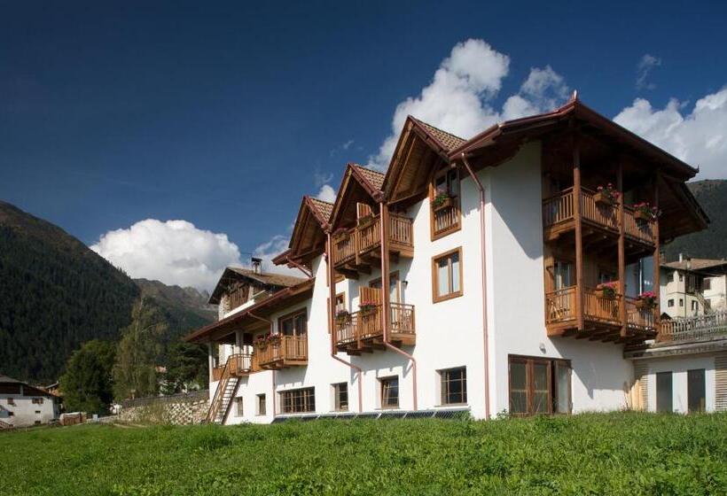 B&b Affittacamere Larix