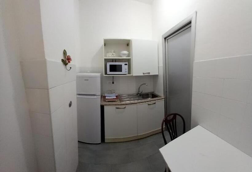 مبيت وإفطار Affittacamere Da Carla