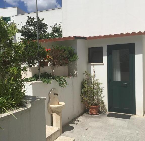 مبيت وإفطار Affittacamere Room And Breakfast Antonuccio