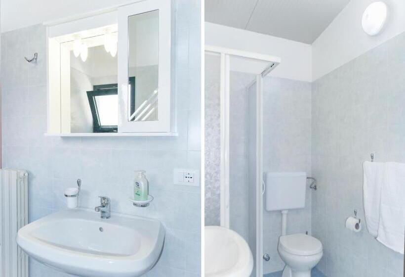 مبيت وإفطار Affittacamere Room And Breakfast Antonuccio