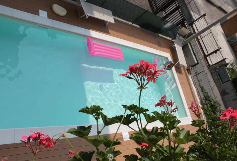 مبيت وإفطار Alessio Camere