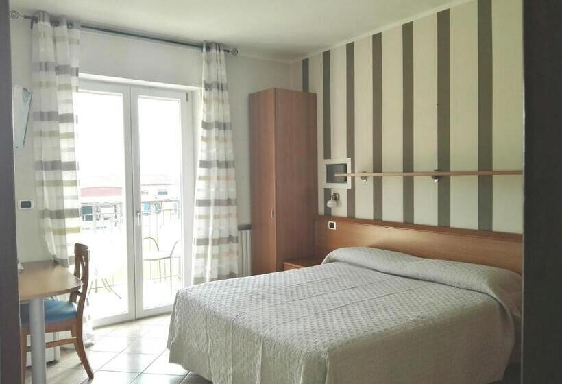 مبيت وإفطار Alessio Camere