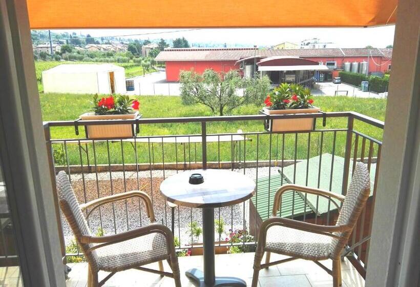 مبيت وإفطار Alessio Camere